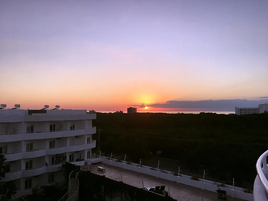 Apartment Suites Cozumel