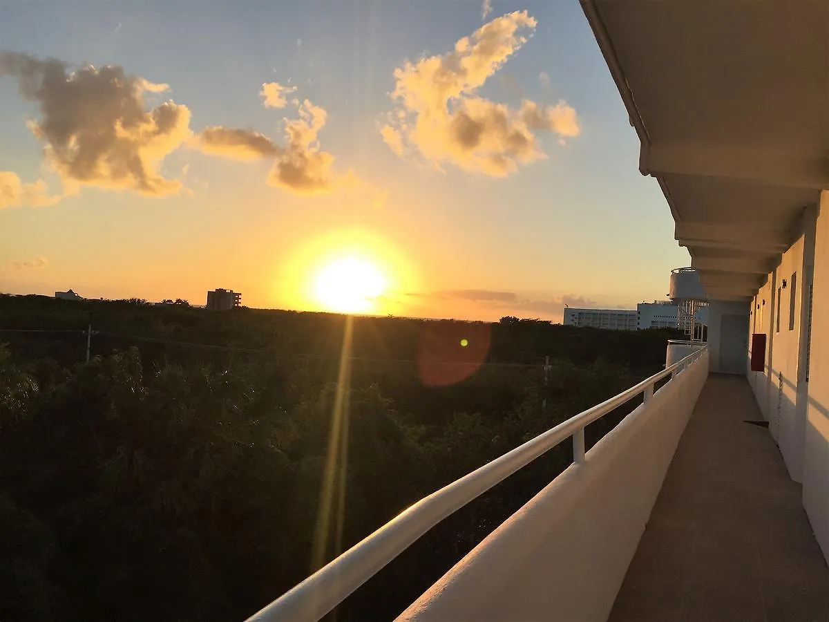 Apartment Suites Cozumel